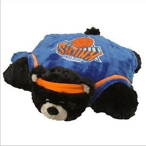 Knicks pillow pet